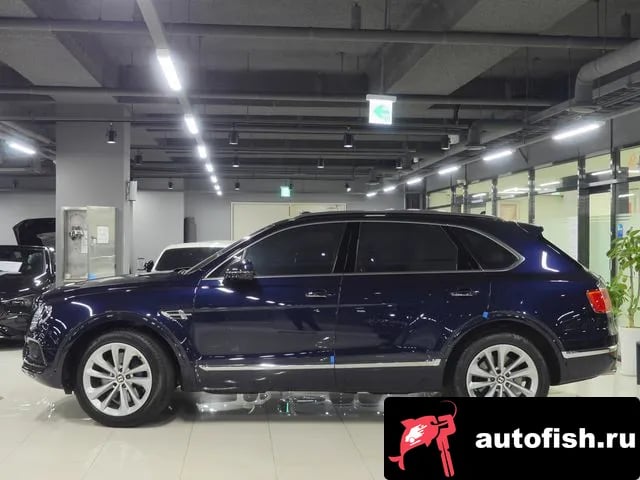 Bentley Bentayga Benteiga 2020 года - вид 2