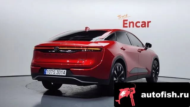 Toyota Crown Crown Crossover 2023 года - вид 2