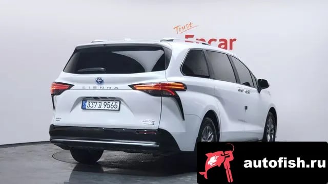 Toyota Sienna Siena 4th Generation 2023 года - вид 2