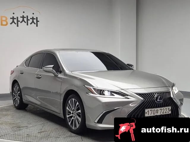 Lexus ES ES300h 7th generation 2020 года - вид 4