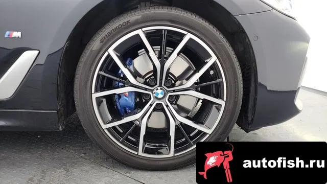 BMW 5-Series 5 Series (G30) 2021 года - вид 5
