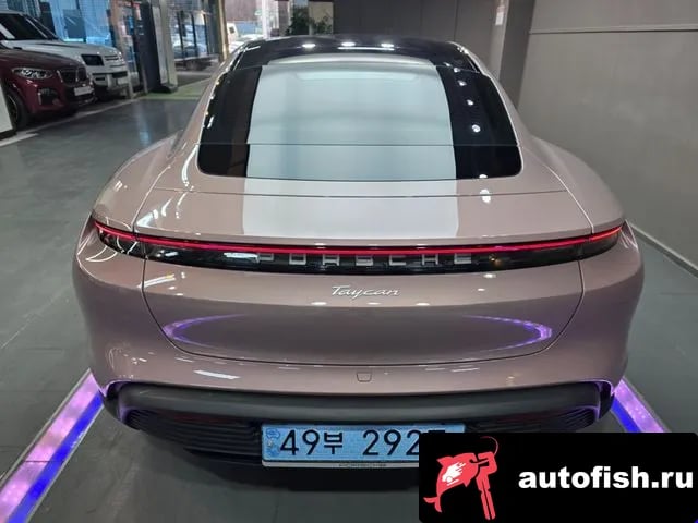 Porsche Taycan Taikan 2022 года - вид 4