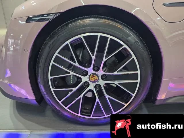 Porsche Taycan Taikan 2022 года - вид 5