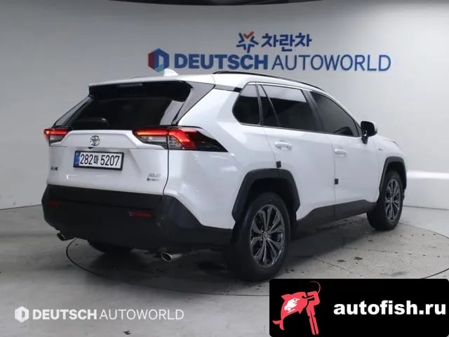 Toyota RAV4 RAV4 5th Generation 2025 года - вид 2