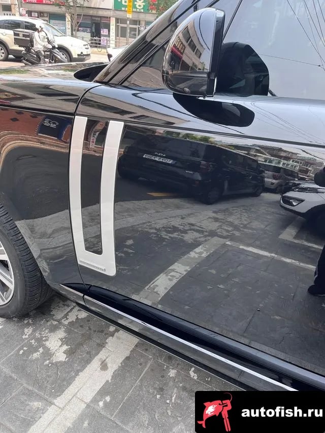 Land Rover Range Rover Range Rover 5th Generation 2023 года - похожие автомобили