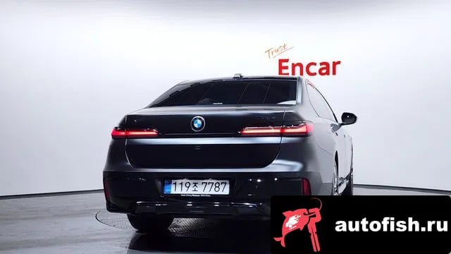 BMW 7-Series 7 Series (G70) 2025 года - вид 4