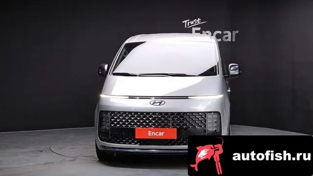 Hyundai Staria Staria 2024 года - похожие автомобили