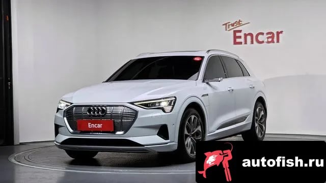 Audi e-tron e-Tron 2021 года - похожие автомобили