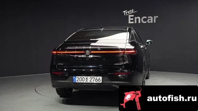 Toyota Crown Crown Crossover 2023 года - вид 4