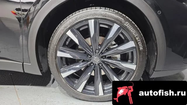 Toyota Crown Crown Crossover 2023 года - вид 5