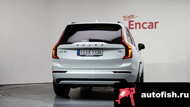 Volvo XC90 XC90 second Generation 2025 года - похожие автомобили