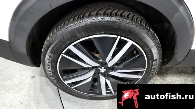 Peugeot 5008 5008 second generation 2023 года - вид 5