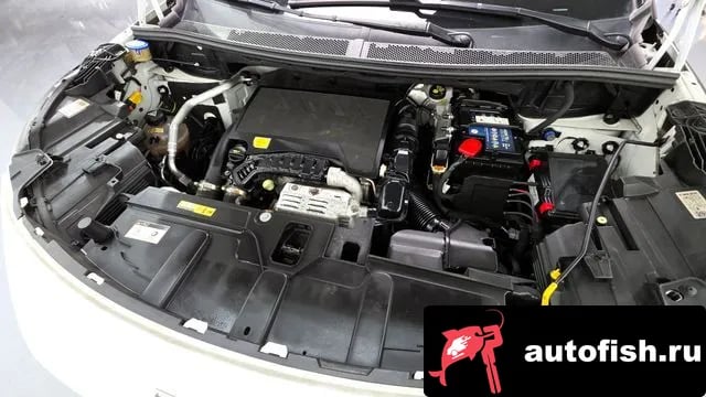 Peugeot 5008 5008 second generation 2023 года - вид 6