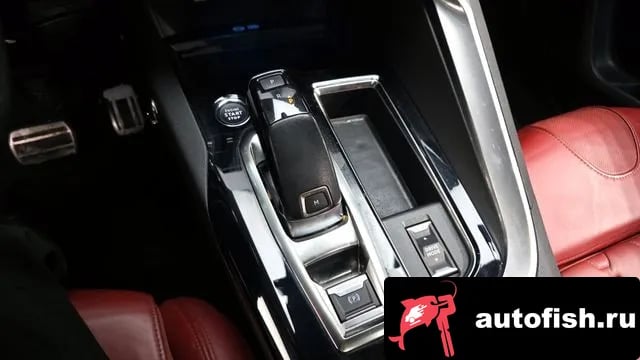 Peugeot 5008 5008 second generation 2023 года - похожие автомобили