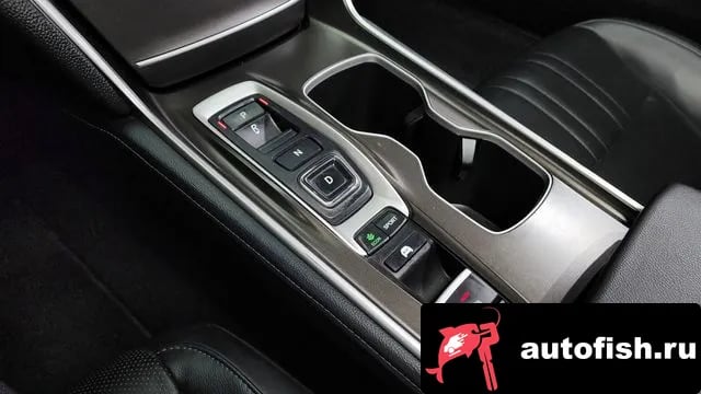 Honda Accord Accord 10th Generation 2018 года - похожие автомобили
