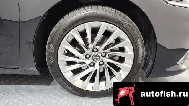 Lexus ES ES300h 7th generation 2022 года - вид 5