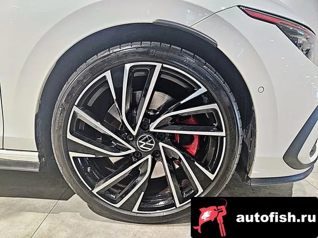 Volkswagen Golf Golf 8th Generation 2024 года - вид 5