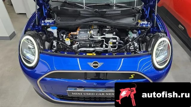 Mini Cooper Cooper Electric 4th Generation 2024 года - вид 6