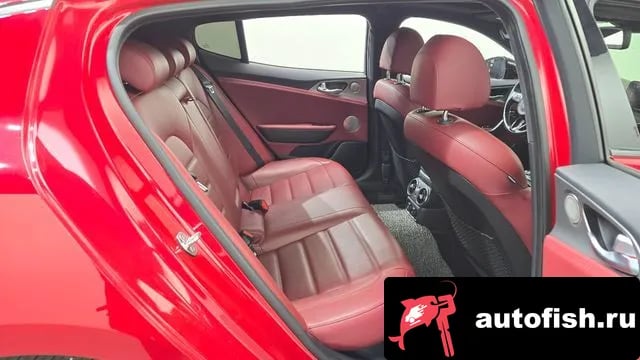 Kia Stinger Stinger 2019 года - похожие автомобили