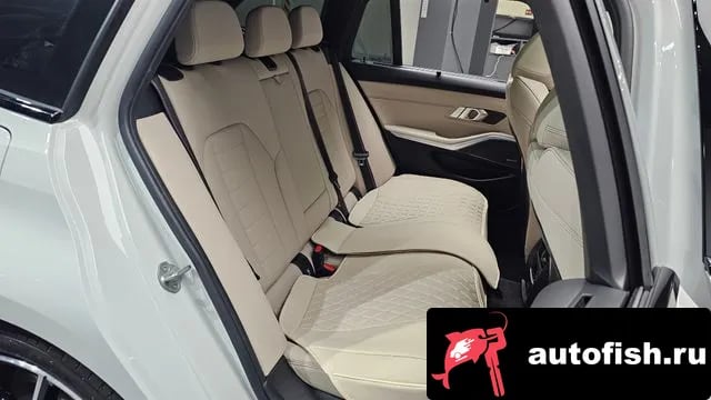 BMW 3-Series 3 Series (G20) 2025 года - похожие автомобили