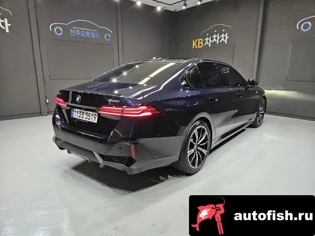 BMW 5-Series 5 Series (G60) 2025 года - вид 2