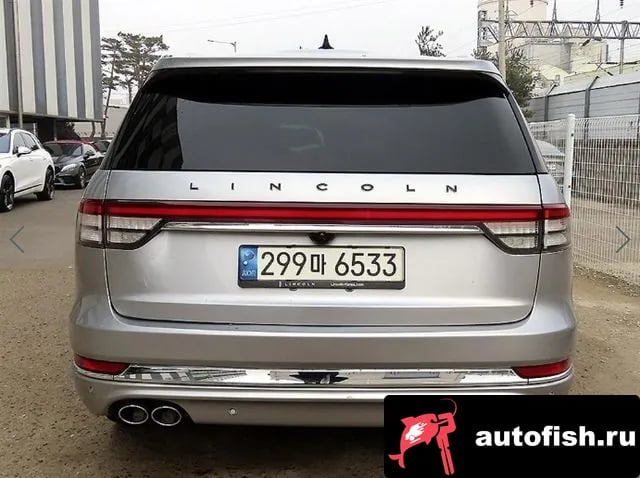 Lincoln Aviator Aviator 2nd generation 2022 года - вид 4