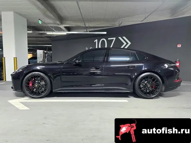 Porsche Panamera Panamera (972) 2025 года - вид 3