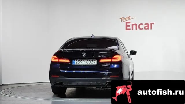 BMW 5-Series 5 Series (G30) 2021 года - вид 4