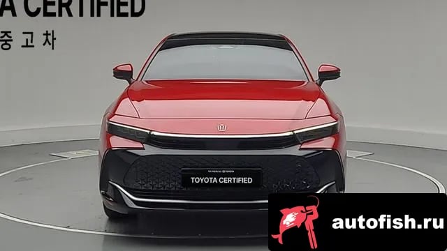 Toyota Crown Crown Crossover 2023 года - вид 3
