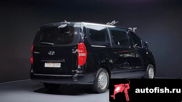 Hyundai Starex The New Grand Starex 2019 года - вид 2