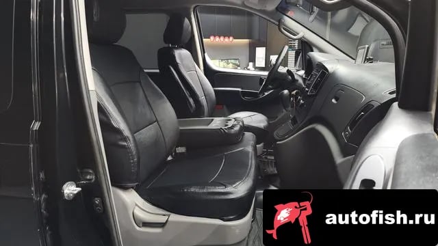 Hyundai Starex The New Grand Starex 2019 года - похожие автомобили