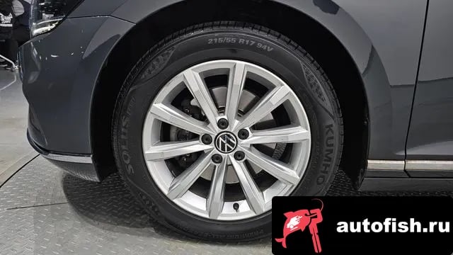 Volkswagen Passat Passat GT (B8) 2021 года - вид 4