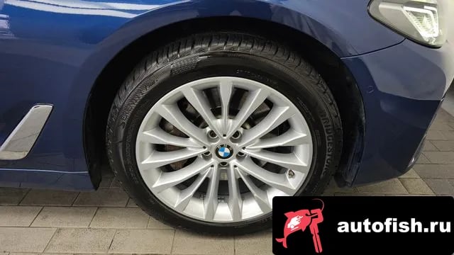 BMW 5-Series 5 Series (G30) 2021 года - вид 5