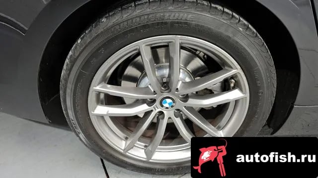 BMW 5-Series 5 Series (G30) 2020 года - вид 5