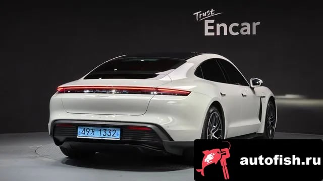 Porsche Taycan Taikan 2023 года - вид 3