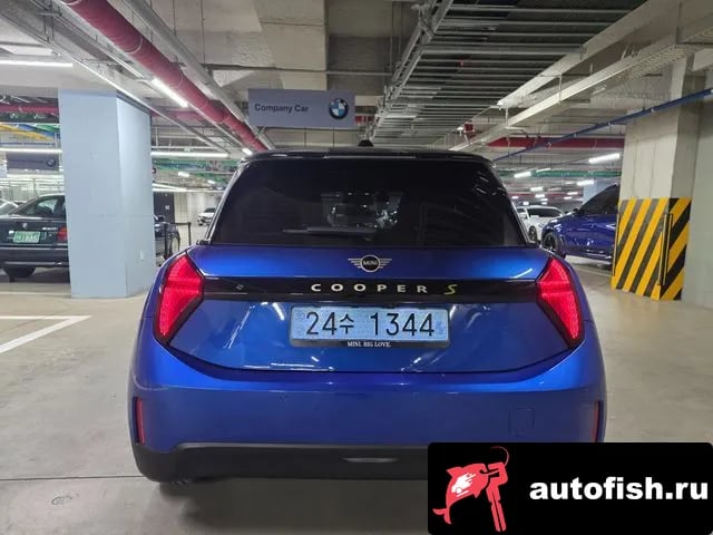 Mini Cooper Cooper Electric 4th Generation 2024 года - вид 4