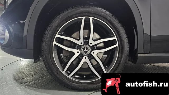 Mercedes-Benz GLA-Class GLA-Class X156 2019 года - вид 4