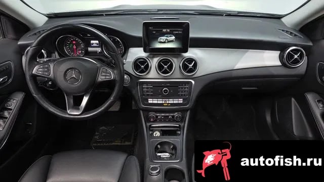 Mercedes-Benz GLA-Class GLA-Class X156 2019 года - вид 6