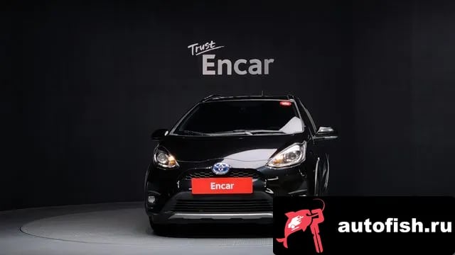 Toyota Prius Prius C 2020 года - вид 3