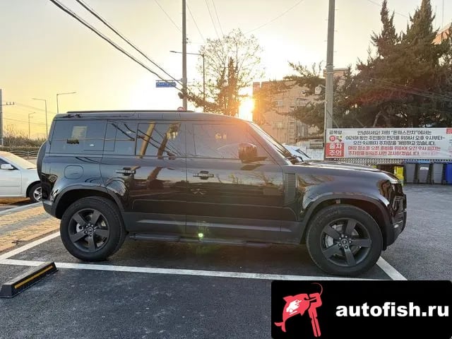 Land Rover Defender Bitdefender (L663) 2023 года - вид 5
