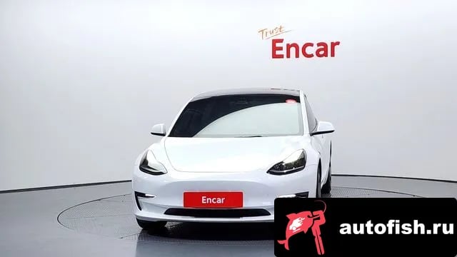 Tesla Model 3 Model 3 2022 года - вид 3