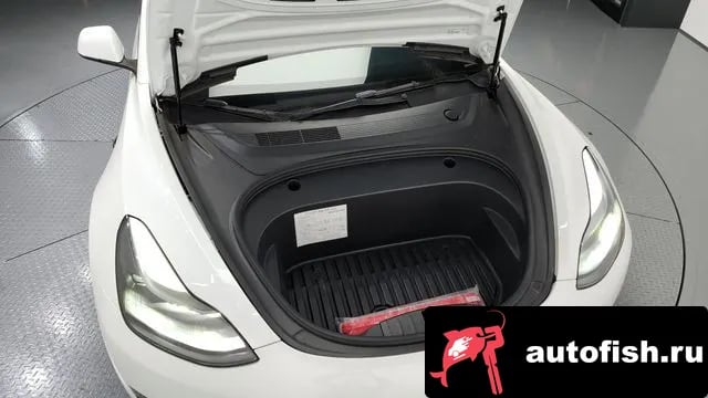 Tesla Model 3 Model 3 2022 года - похожие автомобили