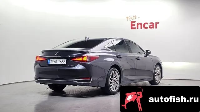 Lexus ES ES300h 7th generation 2022 года - похожие автомобили