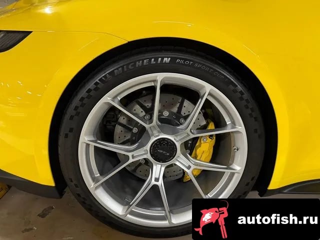 Porsche 911 911 (992) 2022 года - вид 5