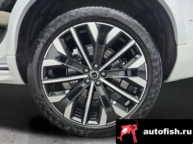 Volvo XC90 XC90 second Generation 2025 года - вид 5