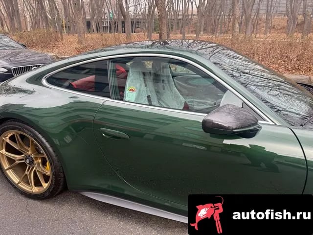 Porsche 911 911 (992) 2022 года - вид 5