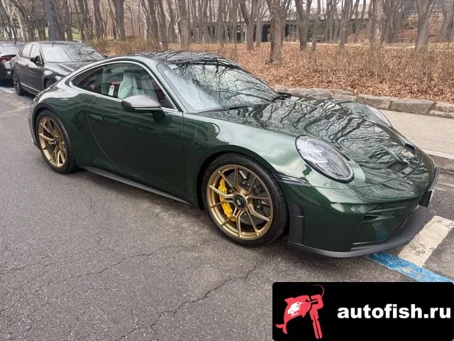 Porsche 911 911 (992) 2022 года - вид 6