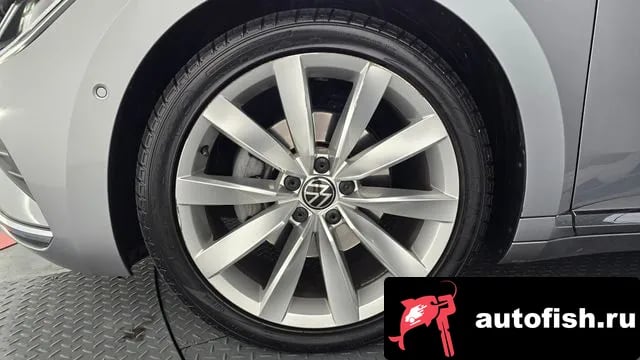 Volkswagen Arteon Atheon 2022 года - похожие автомобили