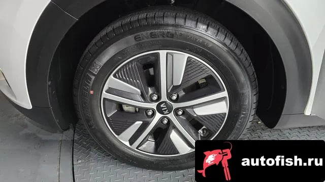 Kia Niro The New Niro 2019 года - вид 5