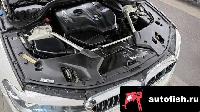 BMW 5-Series 5 Series (G30) 2019 года - вид 6